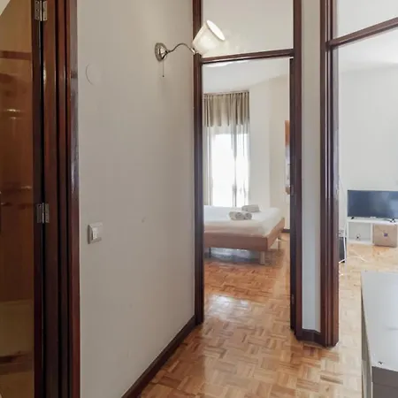 Aliados Nice Flat V Apartment *